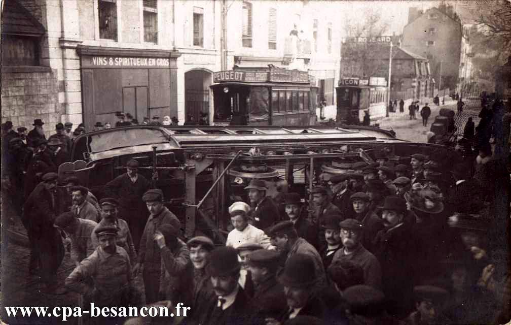 BESANÇON - Avenue Carnot - Accident de tramway du 20 décembre 1902